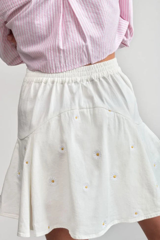 Skirt short with daisy embroidery