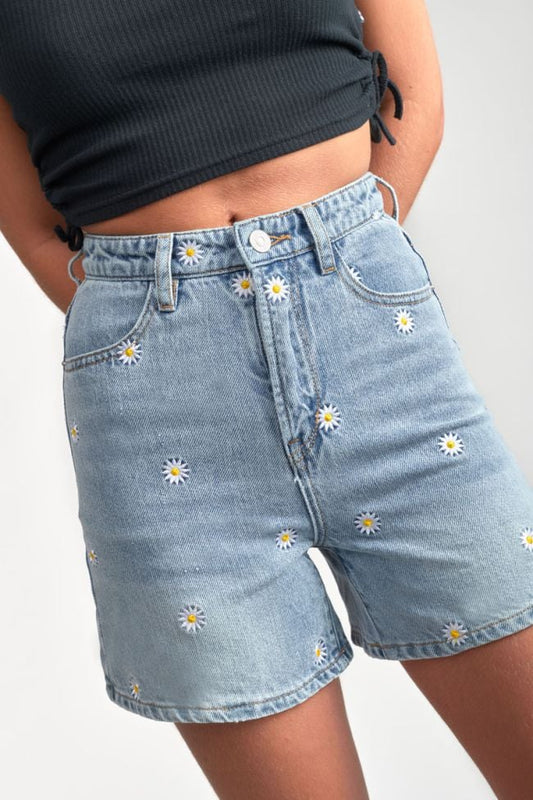 Denim daisy shorts